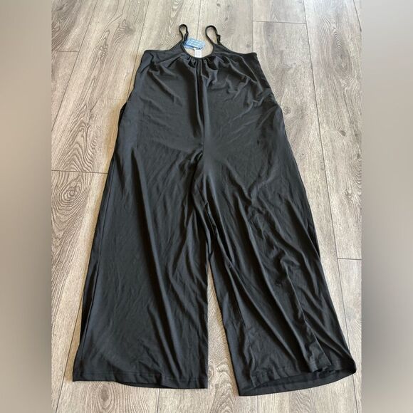 Daceslon Black Sleeveless Jumpsuit - Picture 1 of 5